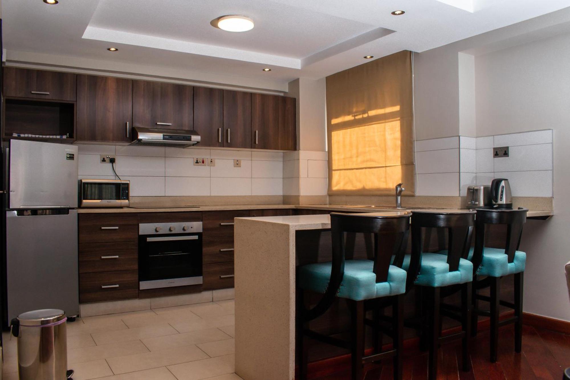 Longonot Place Serviced Apartment-Nairobi, City Centre Cbd Екстериор снимка